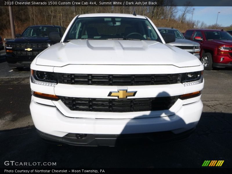 Summit White / Dark Ash/Jet Black 2018 Chevrolet Silverado 1500 Custom Crew Cab 4x4