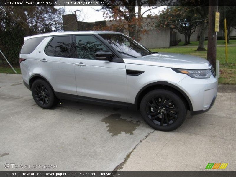 Indus Silver / Ebony/Ebony 2017 Land Rover Discovery HSE