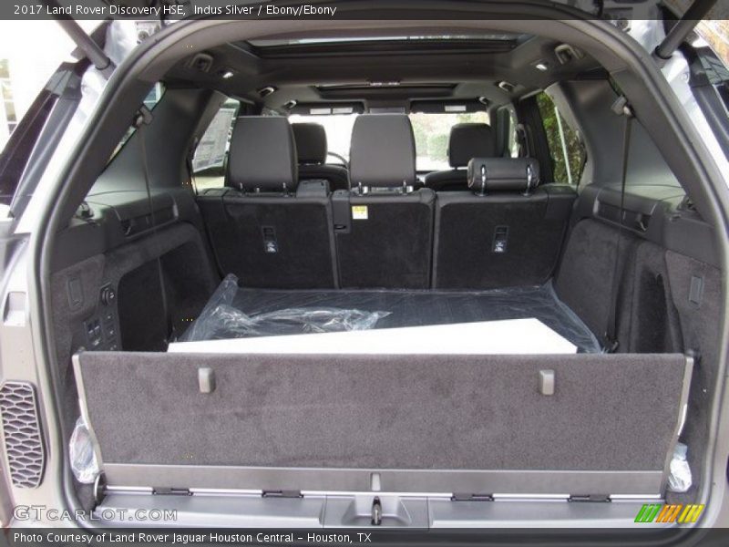 Indus Silver / Ebony/Ebony 2017 Land Rover Discovery HSE