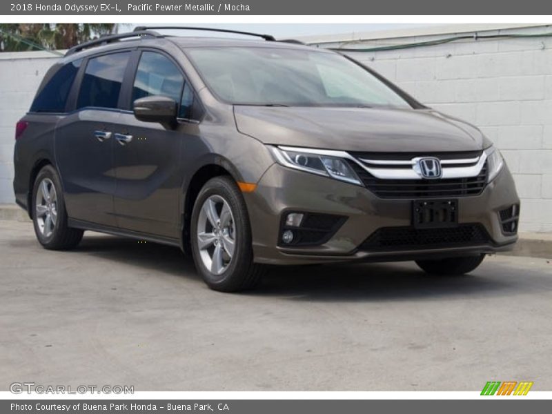 Pacific Pewter Metallic / Mocha 2018 Honda Odyssey EX-L