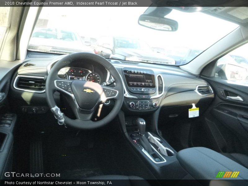 Iridescent Pearl Tricoat / Jet Black 2018 Chevrolet Equinox Premier AWD