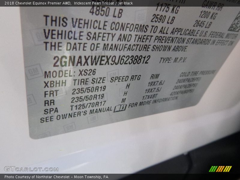Iridescent Pearl Tricoat / Jet Black 2018 Chevrolet Equinox Premier AWD