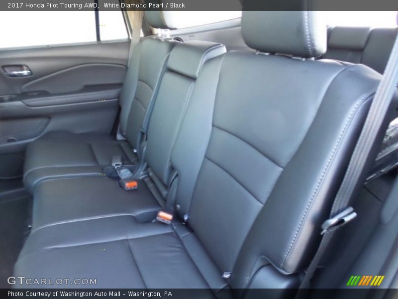 White Diamond Pearl / Black 2017 Honda Pilot Touring AWD