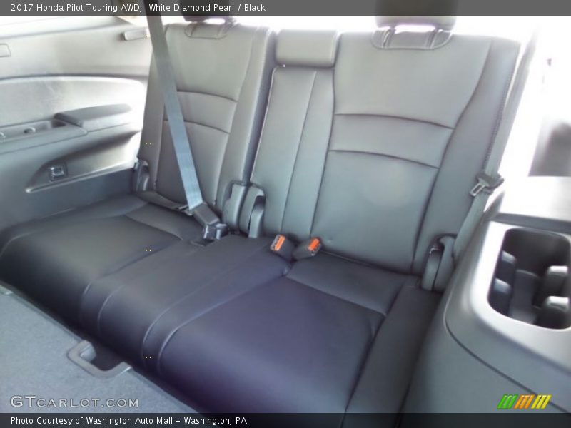 White Diamond Pearl / Black 2017 Honda Pilot Touring AWD