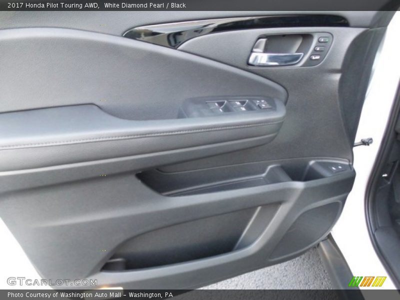 White Diamond Pearl / Black 2017 Honda Pilot Touring AWD