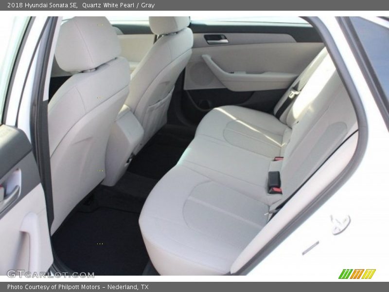 Quartz White Pearl / Gray 2018 Hyundai Sonata SE