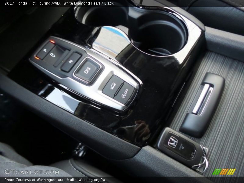 White Diamond Pearl / Black 2017 Honda Pilot Touring AWD