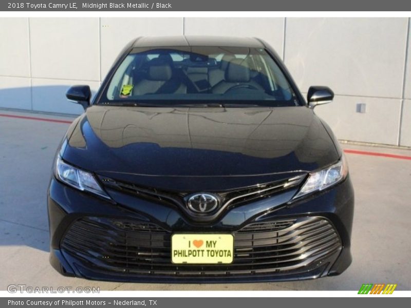Midnight Black Metallic / Black 2018 Toyota Camry LE