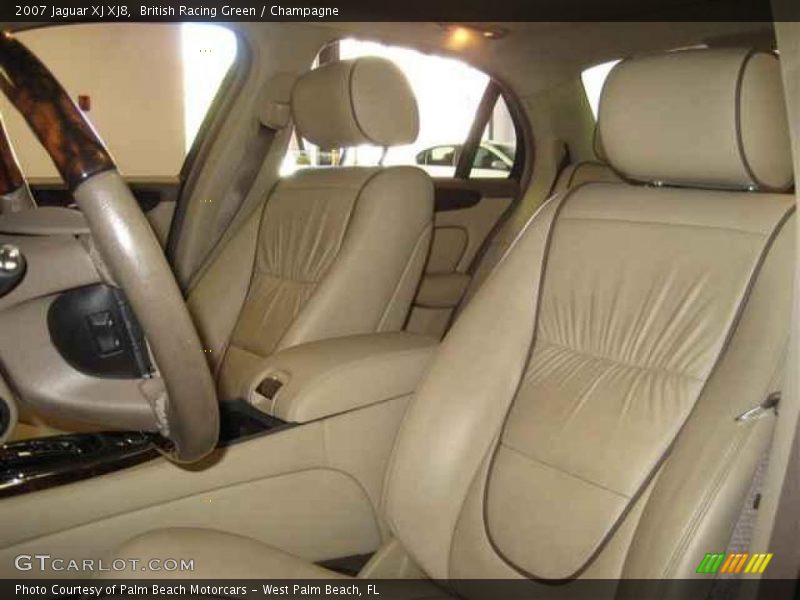 British Racing Green / Champagne 2007 Jaguar XJ XJ8