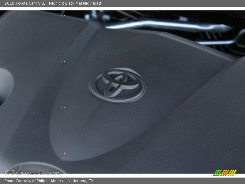 Midnight Black Metallic / Black 2018 Toyota Camry LE