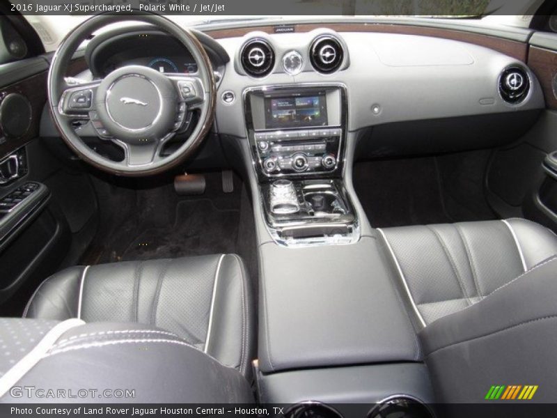 Polaris White / Jet/Jet 2016 Jaguar XJ Supercharged