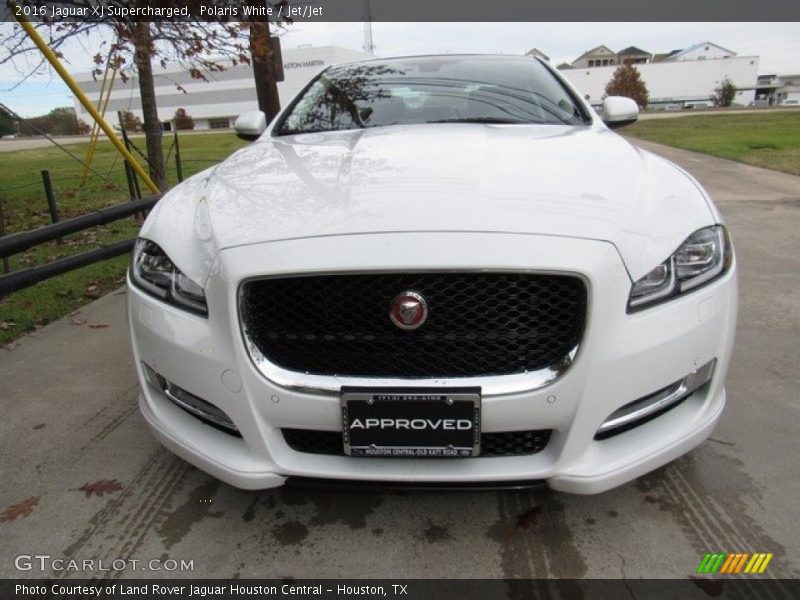 Polaris White / Jet/Jet 2016 Jaguar XJ Supercharged