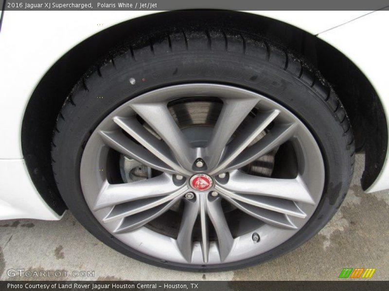 Polaris White / Jet/Jet 2016 Jaguar XJ Supercharged