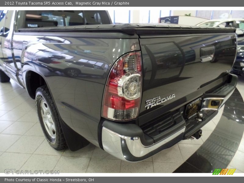 Magnetic Gray Mica / Graphite 2012 Toyota Tacoma SR5 Access Cab