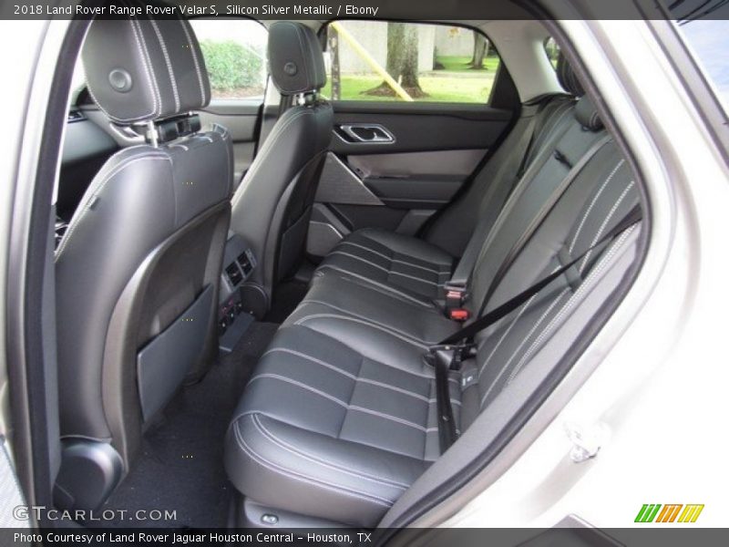 Silicon Silver Metallic / Ebony 2018 Land Rover Range Rover Velar S