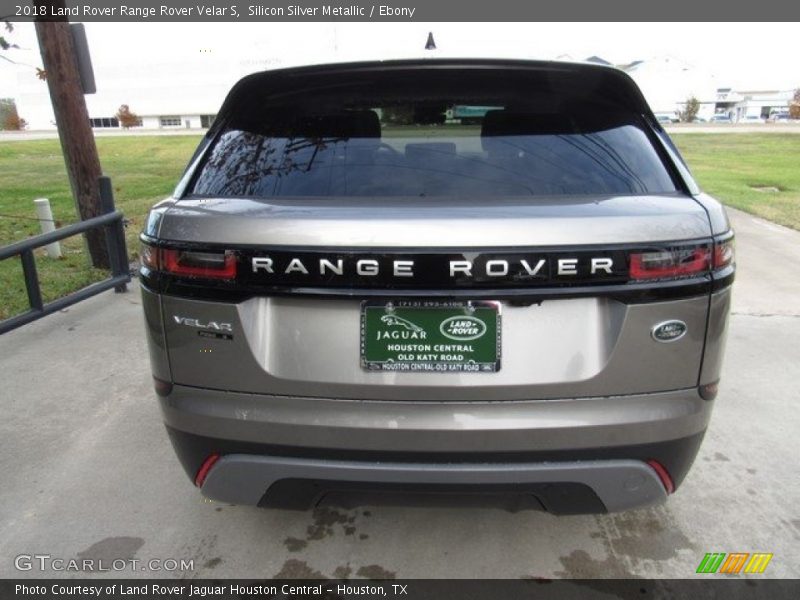 Silicon Silver Metallic / Ebony 2018 Land Rover Range Rover Velar S