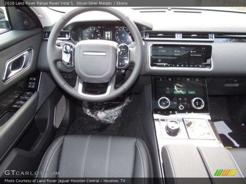 Silicon Silver Metallic / Ebony 2018 Land Rover Range Rover Velar S