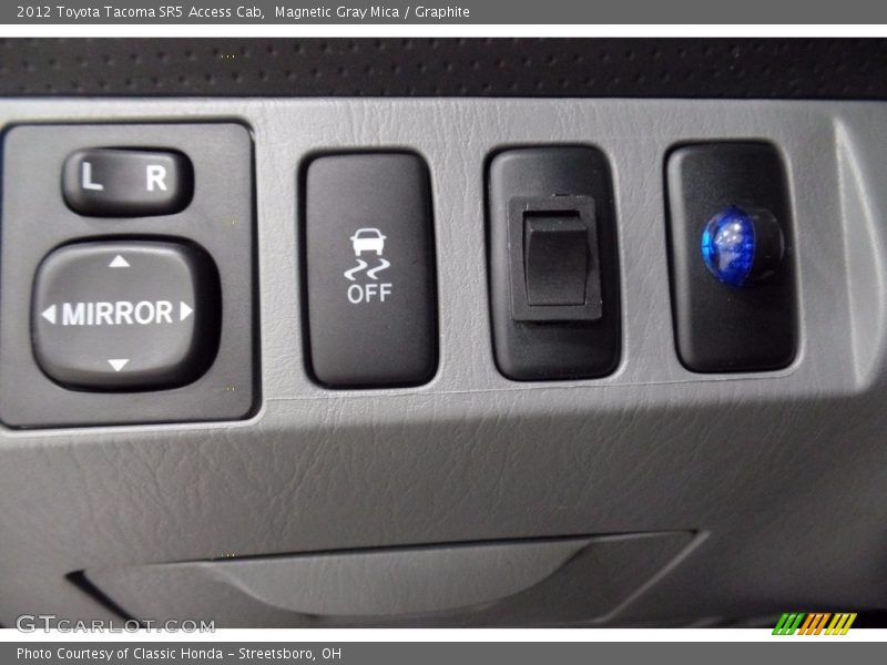 Magnetic Gray Mica / Graphite 2012 Toyota Tacoma SR5 Access Cab