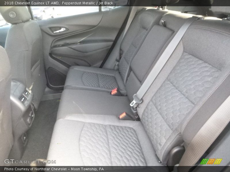 Pepperdust Metallic / Jet Black 2018 Chevrolet Equinox LT AWD