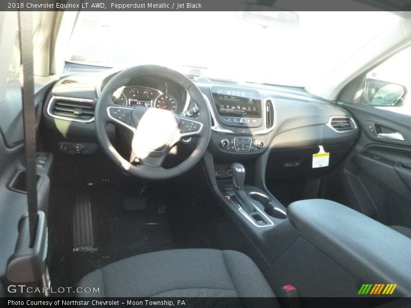 Pepperdust Metallic / Jet Black 2018 Chevrolet Equinox LT AWD