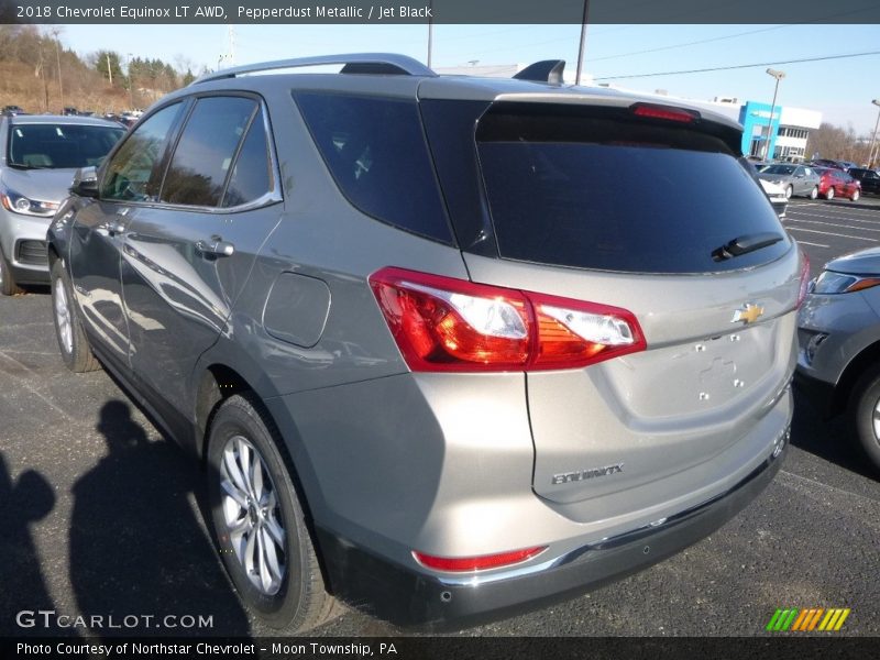 Pepperdust Metallic / Jet Black 2018 Chevrolet Equinox LT AWD