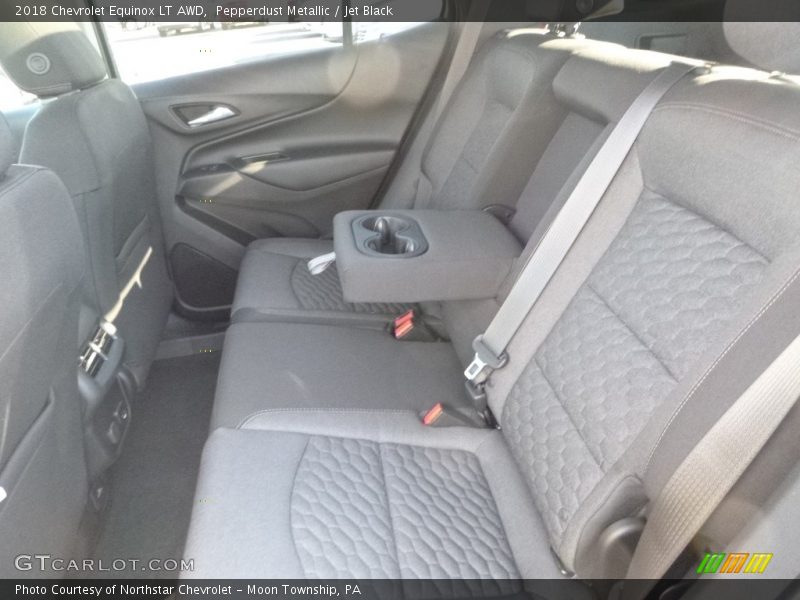 Pepperdust Metallic / Jet Black 2018 Chevrolet Equinox LT AWD