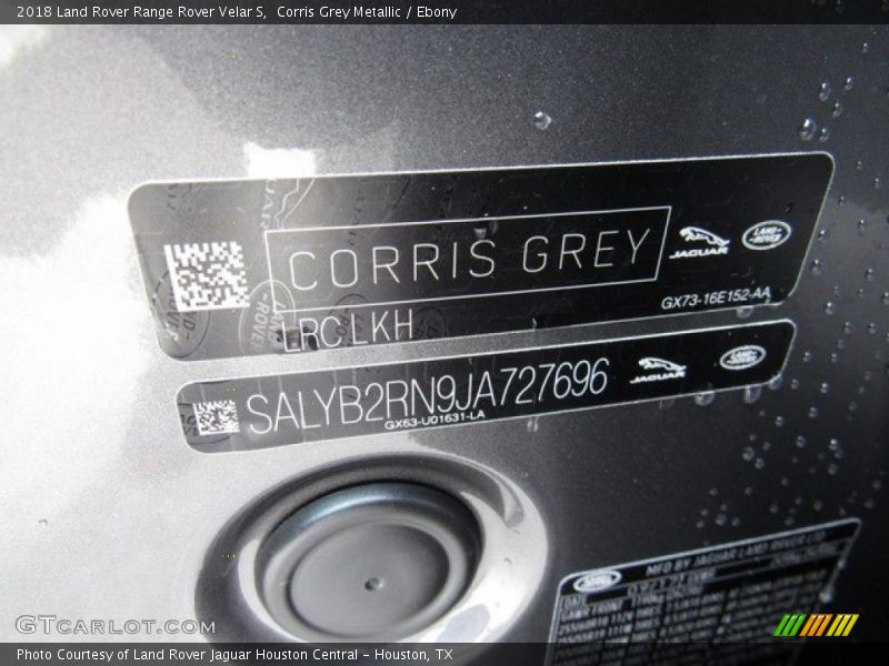 Corris Grey Metallic / Ebony 2018 Land Rover Range Rover Velar S