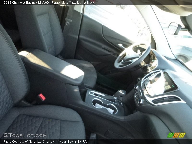 Pepperdust Metallic / Jet Black 2018 Chevrolet Equinox LT AWD