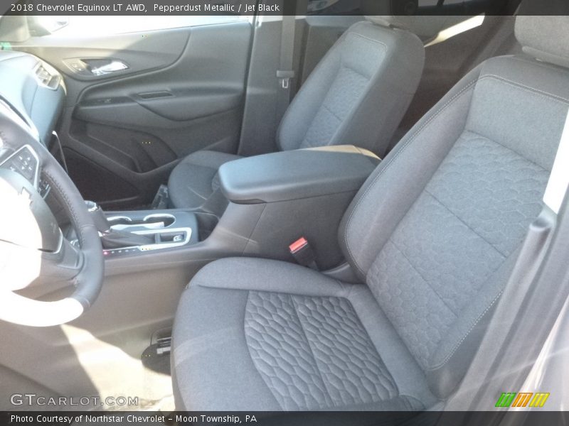 Pepperdust Metallic / Jet Black 2018 Chevrolet Equinox LT AWD