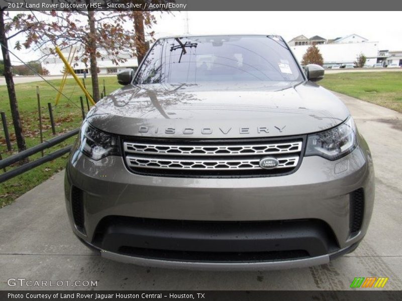 Silicon Silver / Acorn/Ebony 2017 Land Rover Discovery HSE
