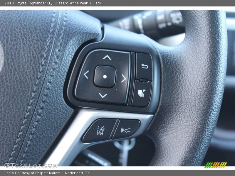 Blizzard White Pearl / Black 2018 Toyota Highlander LE