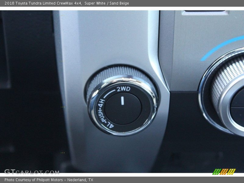 Super White / Sand Beige 2018 Toyota Tundra Limited CrewMax 4x4