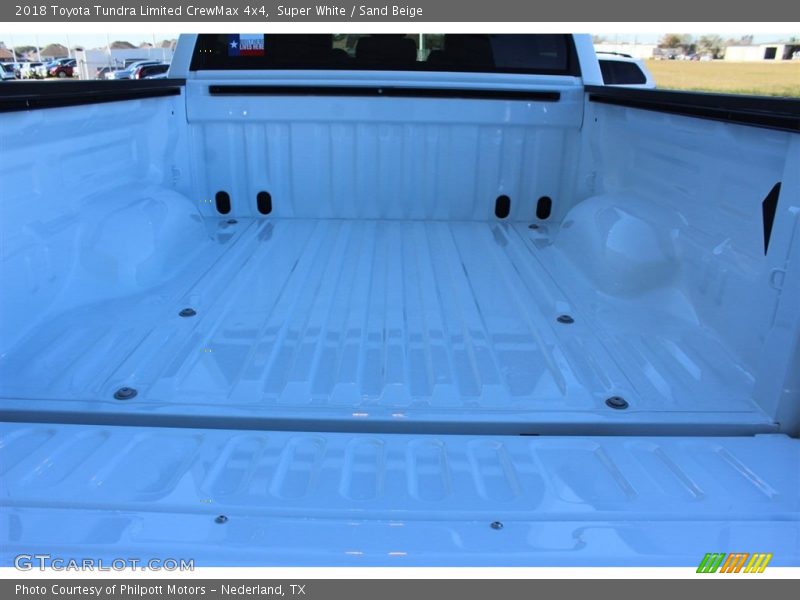 Super White / Sand Beige 2018 Toyota Tundra Limited CrewMax 4x4