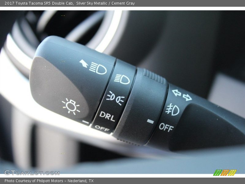 Silver Sky Metallic / Cement Gray 2017 Toyota Tacoma SR5 Double Cab