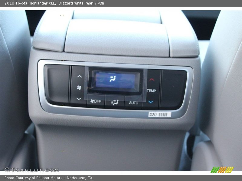 Blizzard White Pearl / Ash 2018 Toyota Highlander XLE