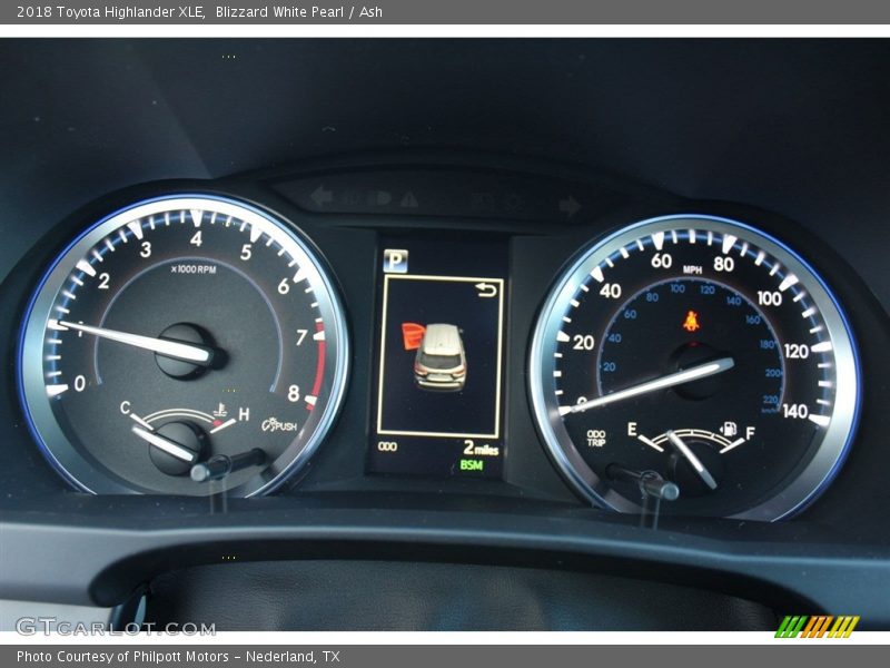 Blizzard White Pearl / Ash 2018 Toyota Highlander XLE