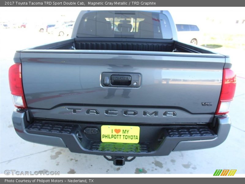 Magnetic Gray Metallic / TRD Graphite 2017 Toyota Tacoma TRD Sport Double Cab