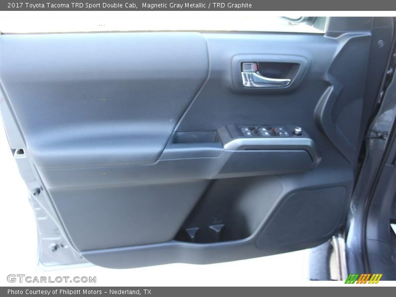 Magnetic Gray Metallic / TRD Graphite 2017 Toyota Tacoma TRD Sport Double Cab