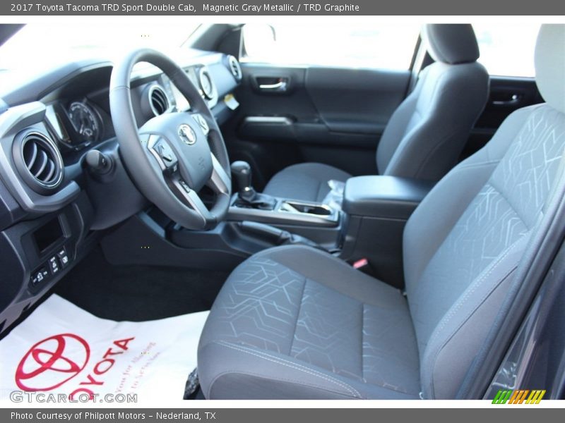 Magnetic Gray Metallic / TRD Graphite 2017 Toyota Tacoma TRD Sport Double Cab