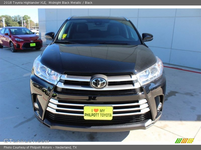 Midnight Black Metallic / Black 2018 Toyota Highlander XLE