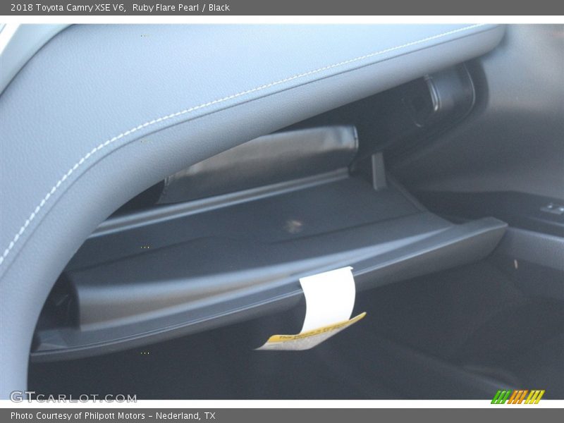 Ruby Flare Pearl / Black 2018 Toyota Camry XSE V6