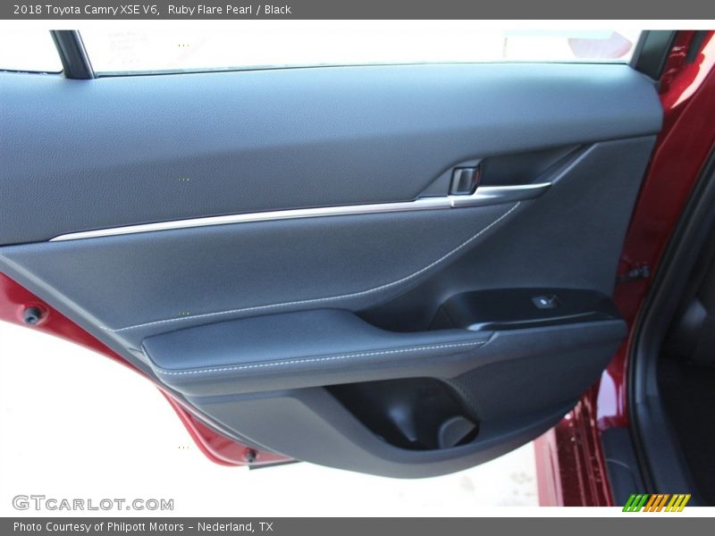 Ruby Flare Pearl / Black 2018 Toyota Camry XSE V6