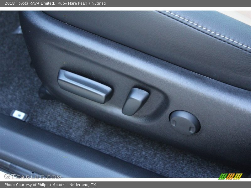 Ruby Flare Pearl / Nutmeg 2018 Toyota RAV4 Limited