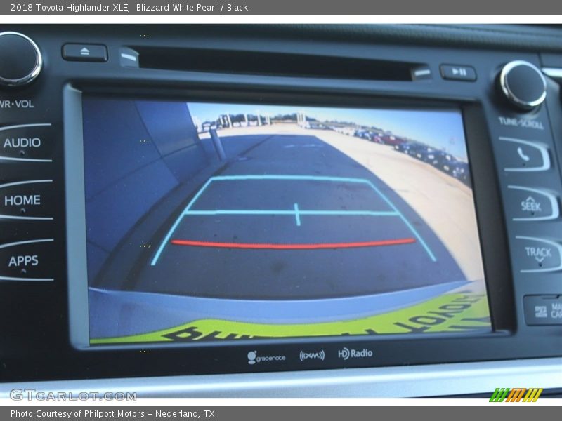 Blizzard White Pearl / Black 2018 Toyota Highlander XLE