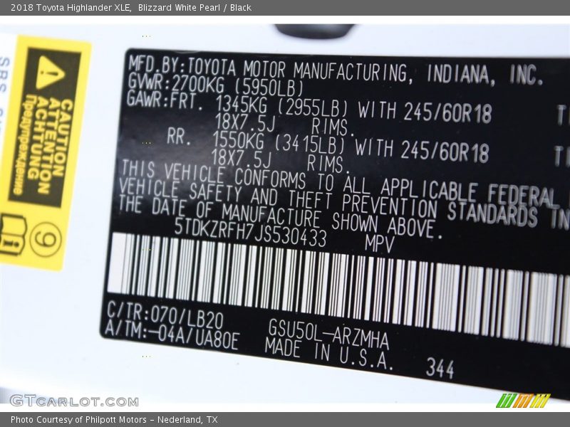 Blizzard White Pearl / Black 2018 Toyota Highlander XLE