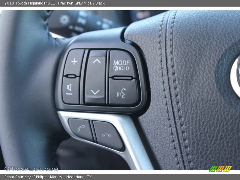 Predawn Gray Mica / Black 2018 Toyota Highlander XLE