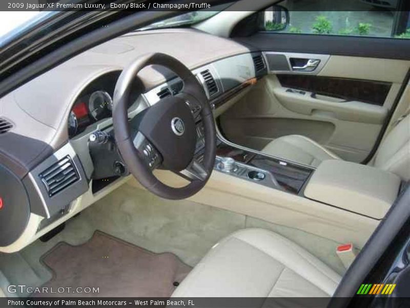 Ebony Black / Champagne/Truffle 2009 Jaguar XF Premium Luxury