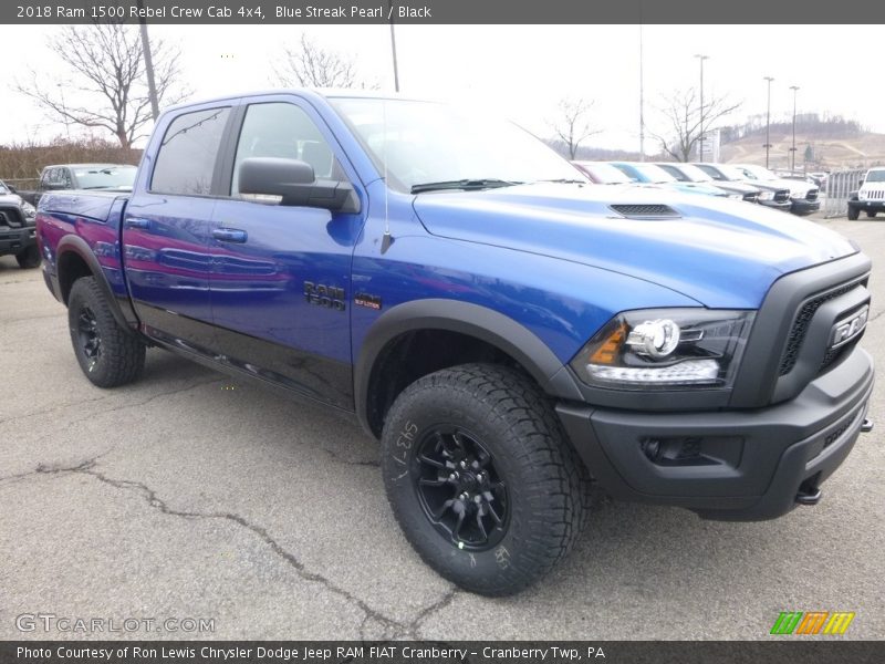 Front 3/4 View of 2018 1500 Rebel Crew Cab 4x4