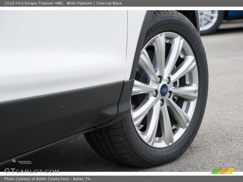 White Platinum / Charcoal Black 2018 Ford Escape Titanium 4WD