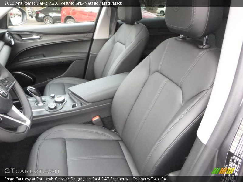 Vesuvio Gray Metallic / Black/Black 2018 Alfa Romeo Stelvio AWD